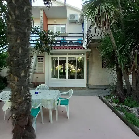 Smjestaj Rab - Brna Apartment Rab Town